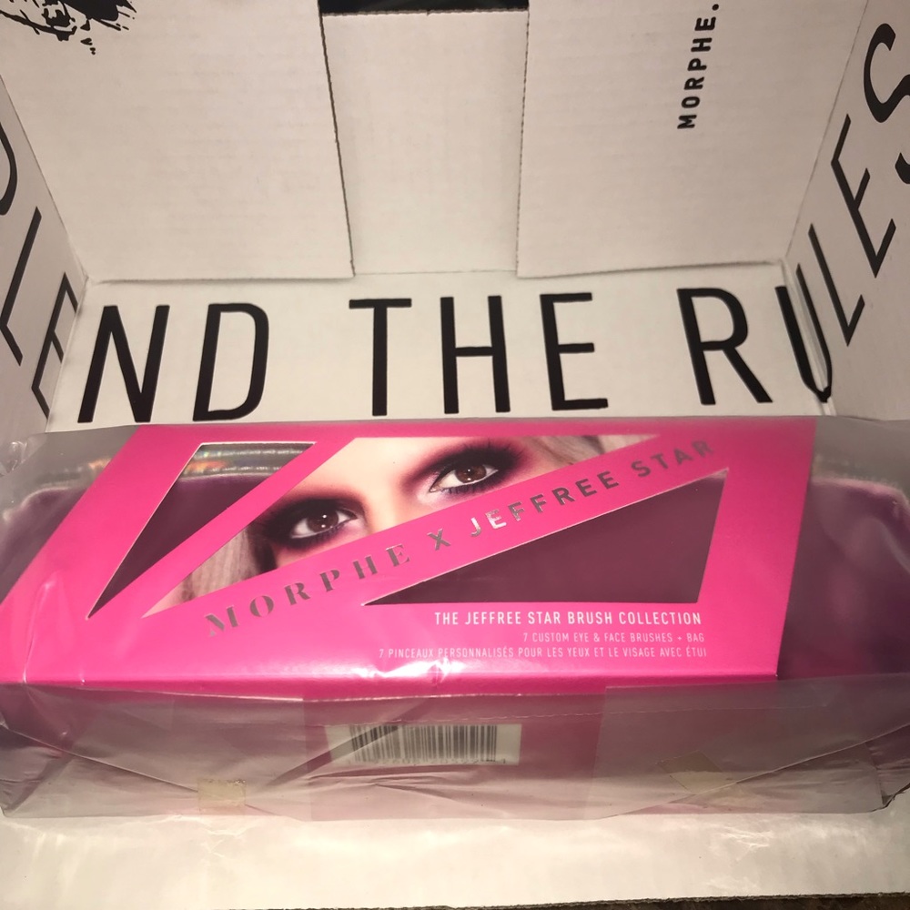 Jeffree Star X Morphe brush set. Sold Out!  BNIB - Picture 2 of 2